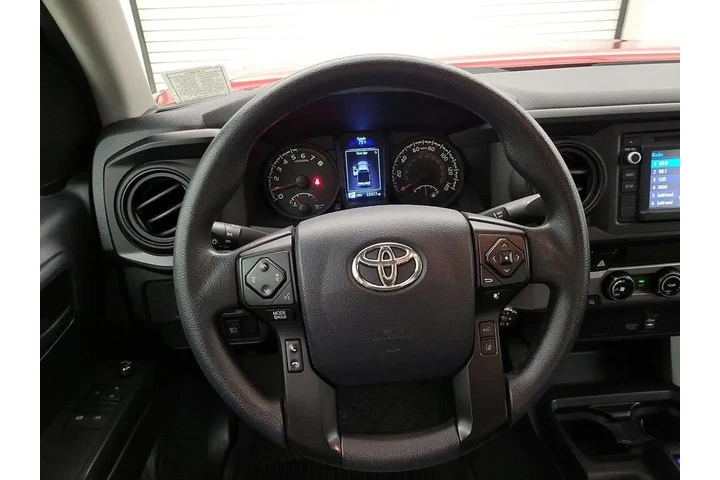 $25998 : Toyota Tacoma 2018 4x2 SR 4d image 10