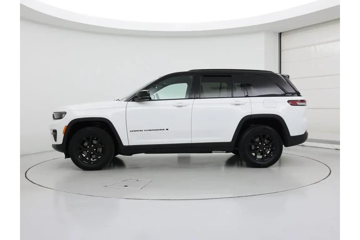 $35998 : Jeep Grand Cherokee 2024 4x4 image 3