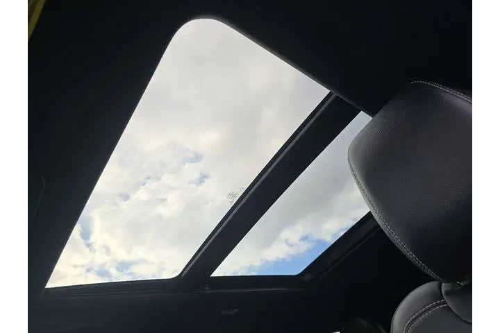 $27987 : Ford Explorer 2020 AWD ST 4d image 3