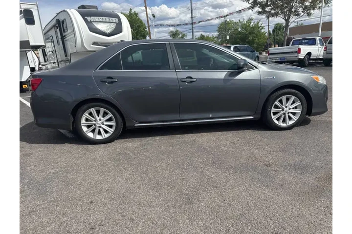 2012 Camry Hybrid XLE image 8
