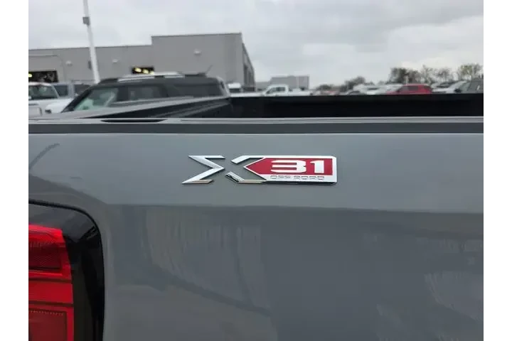 $39961 : GMC Sierra 1500 2024 4x4 Pro image 8