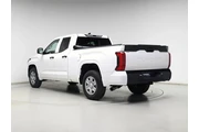 $33998 : Toyota Tundra 2022 4x2 SR 4d thumbnail