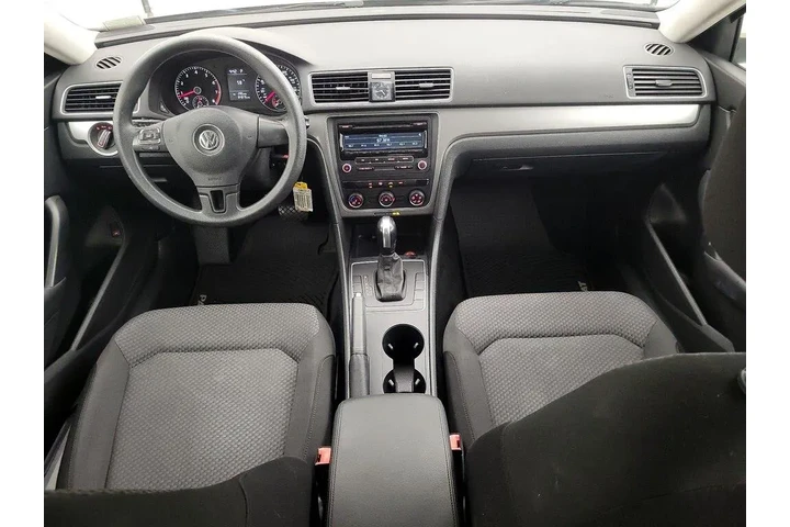 $11599 : Volkswagen Passat 2015 1.8T image 9