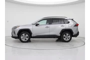 $35998 : Toyota RAV4 2025 AWD XLE 4dr thumbnail