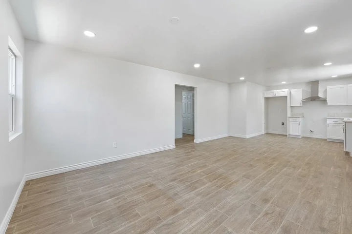 $900 : ADU de nueva construcción de 2 image 7