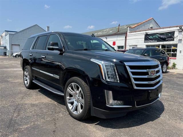 $25995 : 2017 Escalade Luxury image 4