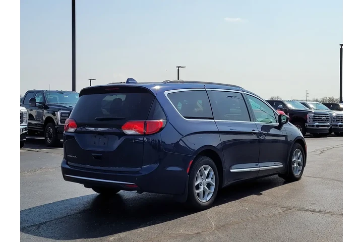 $16898 : Chrysler Pacifica 2017 Touri image 4