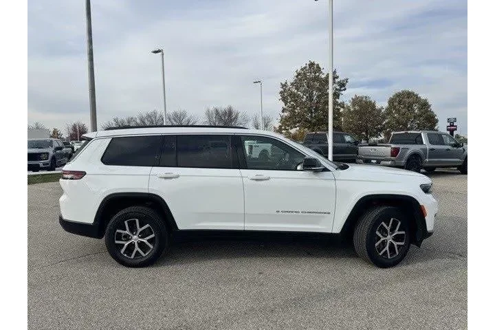 $38739 : Jeep Grand Cherokee L 2024 4 image 8