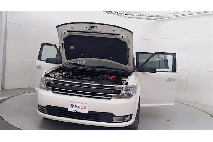 2015 Escape SE 4WD image 10