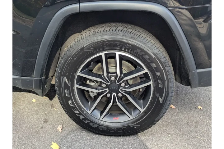 $28495 : Jeep Grand Cherokee 2021 4x4 image 8