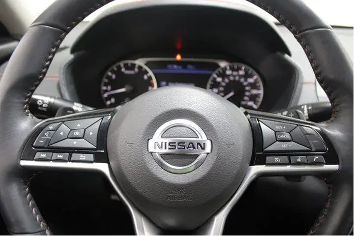 $20996 : Nissan Altima 2021 2.5 SR 4d image 8