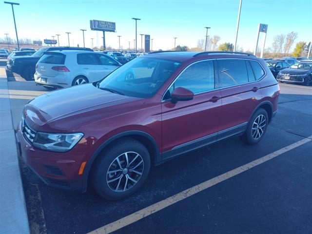 $20205 : Pre-Owned 2021 Tiguan 2.0T SE image 2