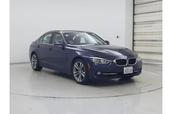 $20998 : BMW 3 Series 2017 330i 4dr S image 1