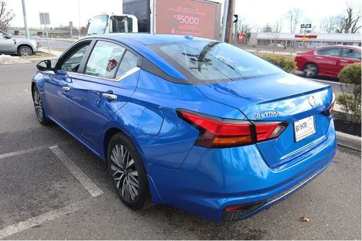 $19502 : Nissan Altima 2025 2.5 SV 4d image 8