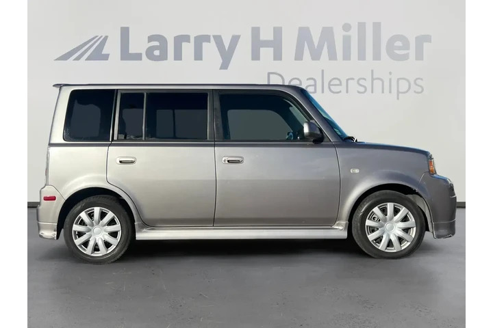 $6000 : Scion xB 2005 4dr Wagon image 6