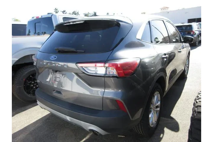 $14999 : Ford Escape 2021 SE 4dr SUV image 3