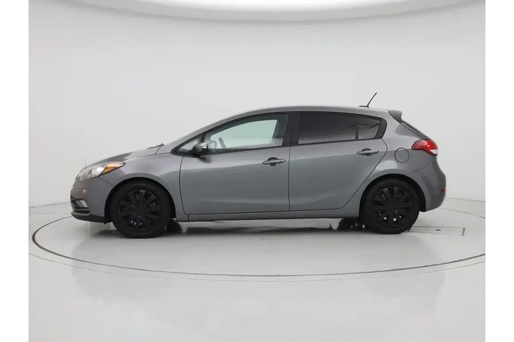 $10998 : Kia Forte5 2016 LX 4dr Hatch image 3