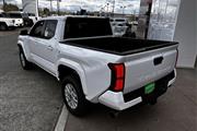 $39589 : 2024 Tacoma SR5 thumbnail