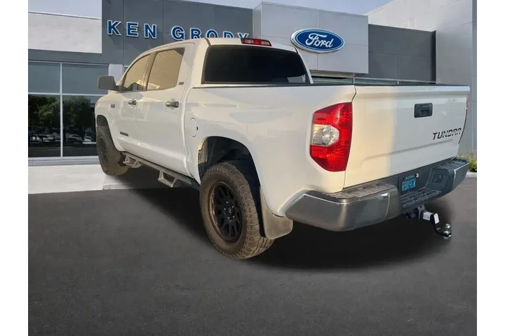 $26943 : Toyota Tundra 2017 4x2 SR5 4 image 8