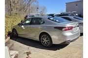 $29991 : Toyota Camry 2023 XLE V6 4dr thumbnail