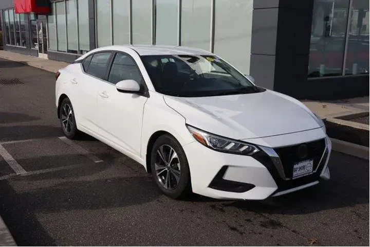 $17417 : Nissan Sentra 2023 SV 4dr Se image 3