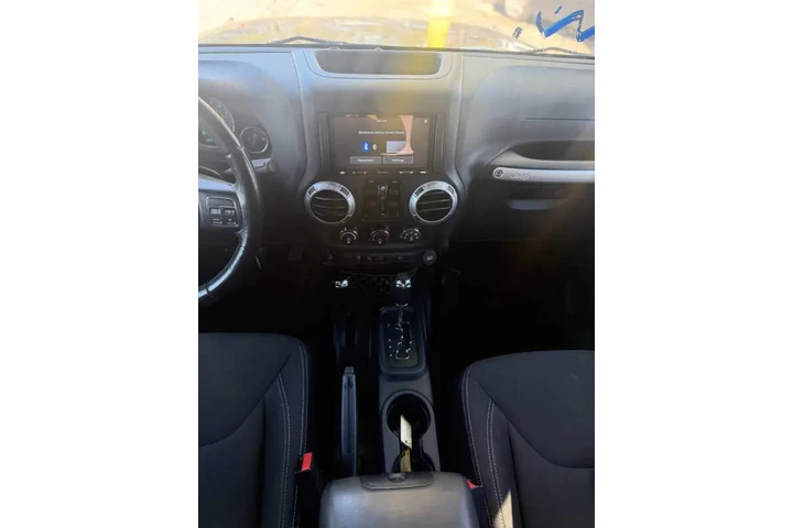 $18900 : 2016 Wrangler Unlimited Backc image 6