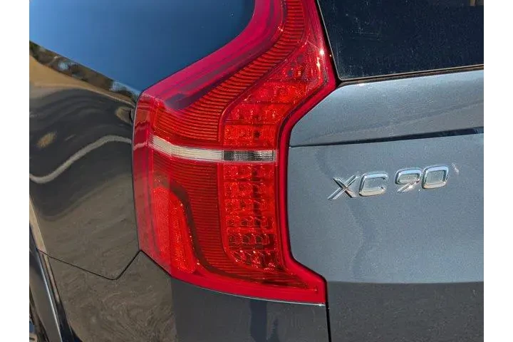 $37999 : Volvo XC90 2022 AWD T6 Inscr image 9