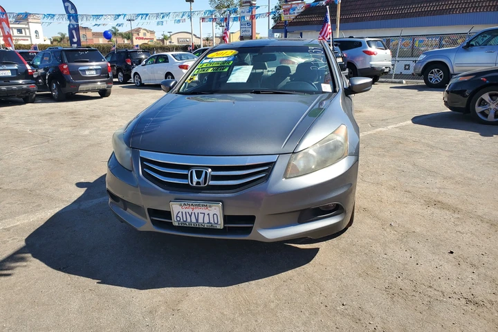 $1500 : 2012 Accord image 1