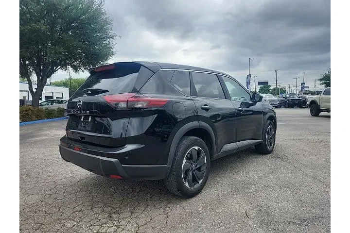 $23998 : Nissan Rogue 2025 SV 4dr Cro image 3