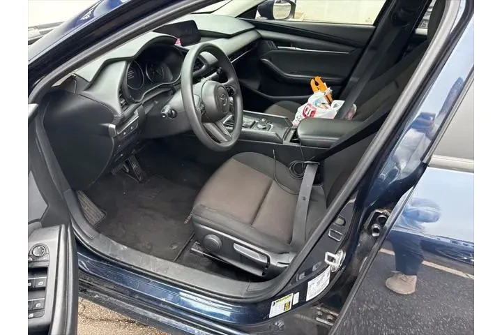 $20441 : Mazda Mazda3 Sedan 2024 2.5 image 7