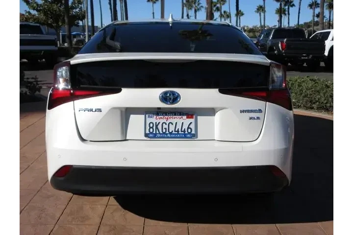 $18999 : Toyota Prius 2019 L Eco 4dr image 3