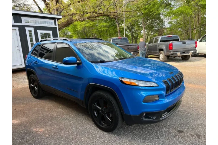 $10999 : 2018 Cherokee Latitude image 4