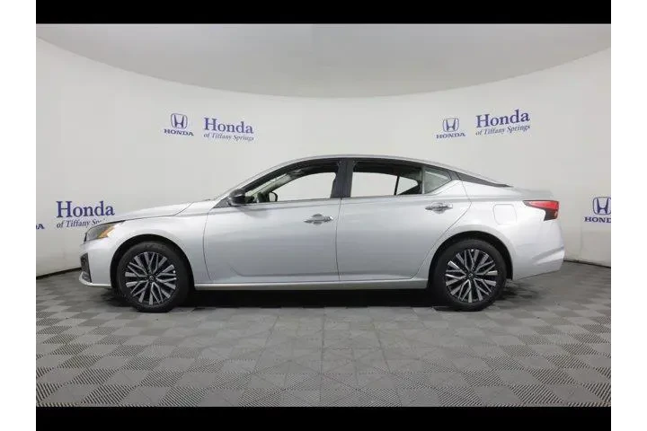 $25875 : Nissan Altima 2025 AWD 2.5 S image 4