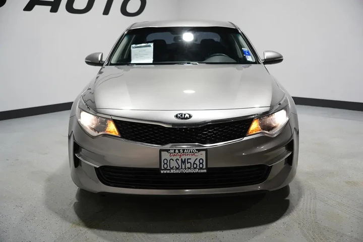 $11157 : 2018 Optima image 4