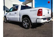 $39990 : Ram 1500 2023 4x4 Laramie 4d thumbnail