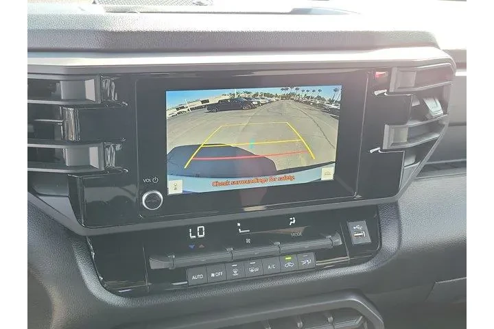 $39500 : Toyota Tundra 2026 4x2 SR 4d image 9