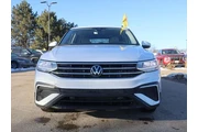 $20990 : Volkswagen Tiguan 2024 S 4dr thumbnail