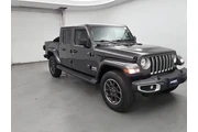 Jeep Gladiator 2021 4x4 Over en Raleigh