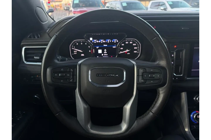 2021 GMC Yukon XL Denali 2WD image 9