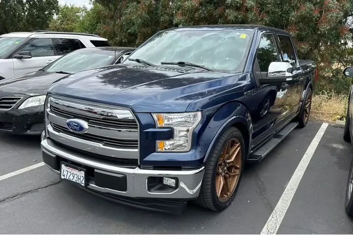 $23990 : Ford F-150 2017 4x2 Lariat 4 image 1