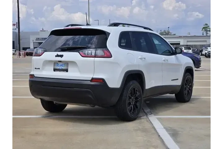 $20500 : Jeep Cherokee 2023 4x4 Altit image 5