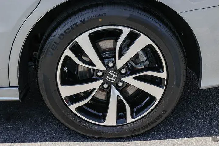 $27198 : Honda Odyssey 2019 Elite 4dr image 8