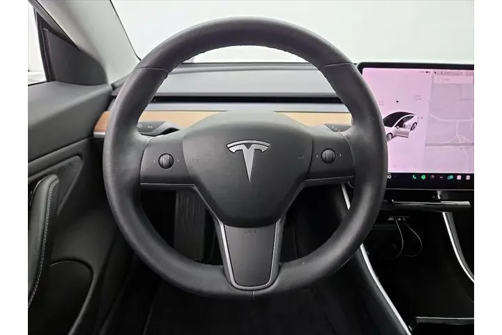 $24998 : Tesla Model 3 2019 AWD Long image 10