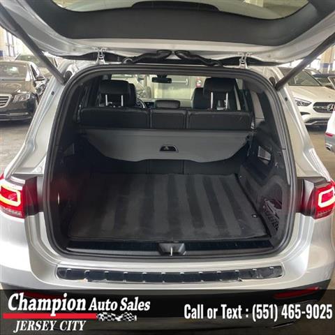 Used 2020 GLB GLB 250 4MATIC image 7