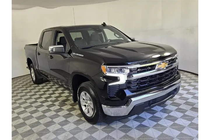 $38988 : Chevrolet Silverado 1500 202 image 2