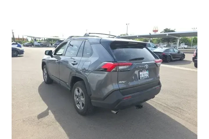 $32900 : Toyota RAV4 Hybrid 2023 AWD image 4