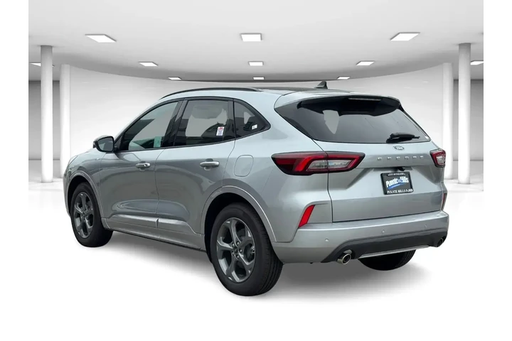 $23589 : Ford Escape 2024 ST-Line 4dr image 3