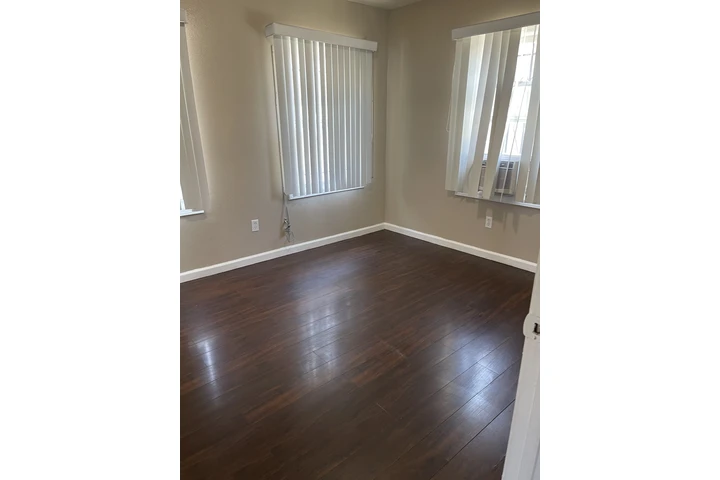 $2700 : Casa de renta image 8