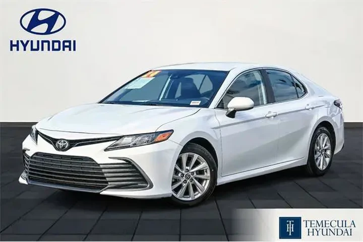 $22500 : Toyota Camry 2024 LE 4dr Sed image 1