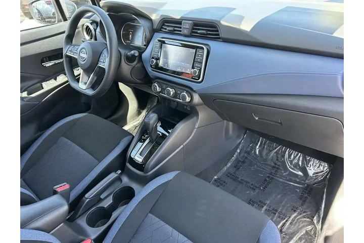 $19995 : Nissan Versa 2025 SV 4dr Sed image 8